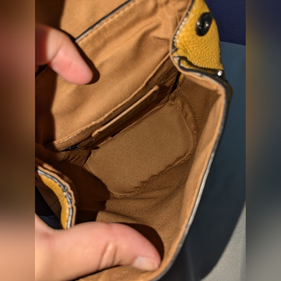 Coach Hudson yellow bag - Picture 6 of 10